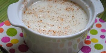 Mingau de farinha de mandioca