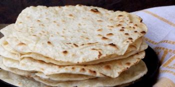 pão sírio caseiro
