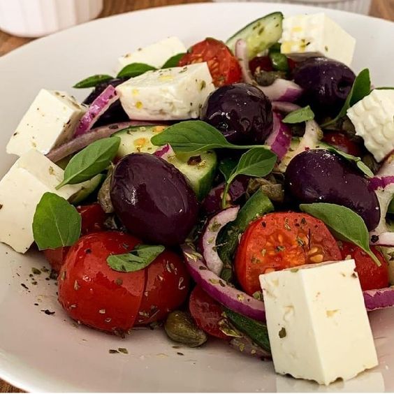 salada caprese salada americana qual o melhor queijo para salada