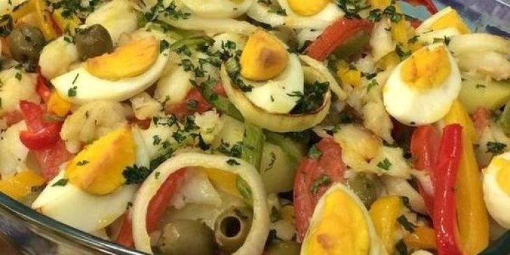 Receita de bacalhoada tradicional simples e fácil