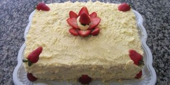 bolo de aniversário simples