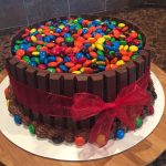 bolo de kit kat fácil e simples