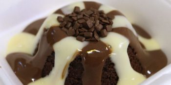 mini bolo de aniversário