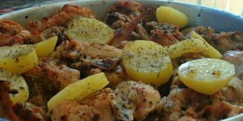 Batatas e frango na manteiga