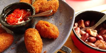 Bolinho de pinhão
