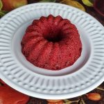 Bolo de beterraba com limão