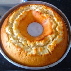 Bolo de goma salgado