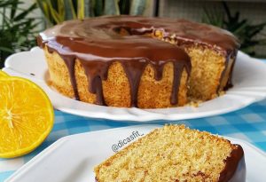 Bolo de laranja com brigadeiro