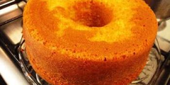 Bolo de laranja com suco tang