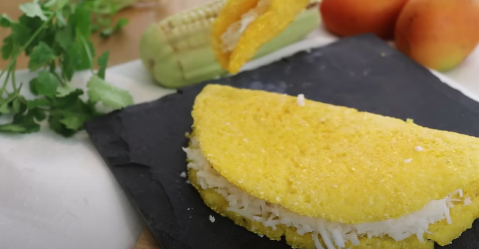 lanche de flocão sem tapioca para café da manhã