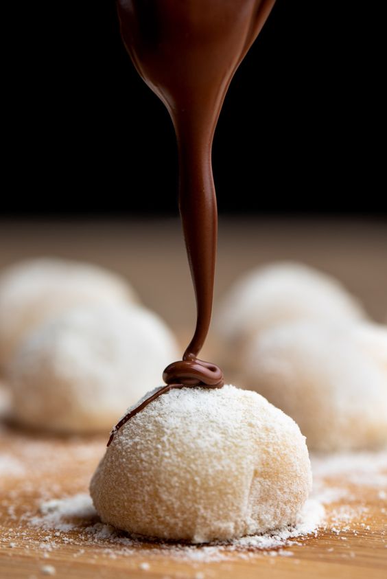 Docinho de ninho com nutella tudo gostoso