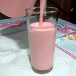 Iogurte de morango caseiro simples fácil tudo gostoso