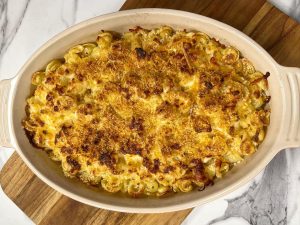 Macarrão de forno com queijo