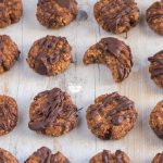 Broa de amendoim com aveia simples crocante