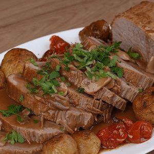 Lombo ao molho madeira simples tudo gostoso