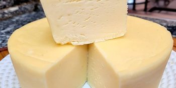 Queijo caseiro