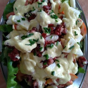 Salada de alface com maionese
