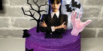 bolo Wandinha