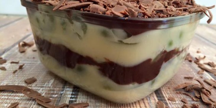 gelado de uva simples