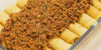 pratos com carne moída
