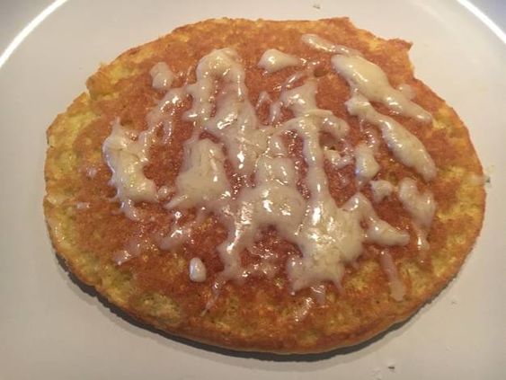 pão com farinha de amêndoa de frigideira