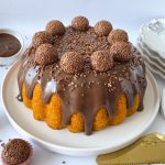 Bolo de cenoura de ano novo