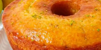 Bolo de laranja molhado