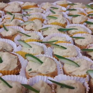 Canapés de frango cremoso