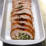 Peito de peru recheado