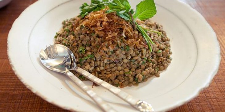 Salada de lentilha com cebola caramelizada tudo gostoso ana maria panelinha