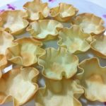 Cestinha de massa de pastel simples e fácil