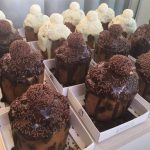 mini chocotone trufado recheado com cobertura