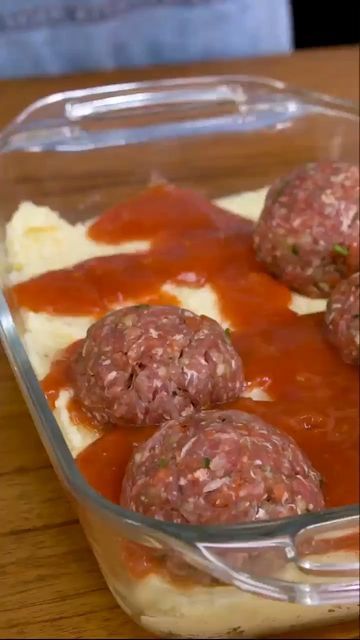 Almôndegas de carne com queijo vovó