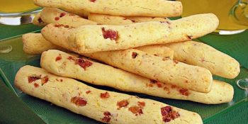 Biscoito aperitivo caseiro