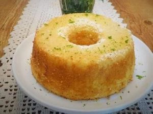 Bolo de laranja com farinha de arroz