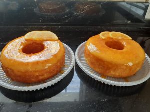 Bolo de laranja recheado