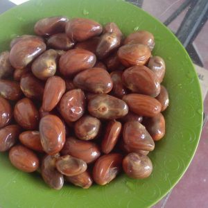 Caroço de jaca cozido