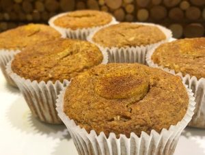 Muffin de banana com gengibre