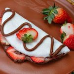 Tapioca de nutella com morango