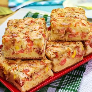 Torta de calabresa com bacon