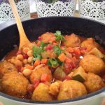 Almôndegas de salmão e legumes simples