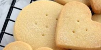 biscoito amanteigado com 3 ingredientes rápido