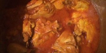 Galinha guisada da vovó