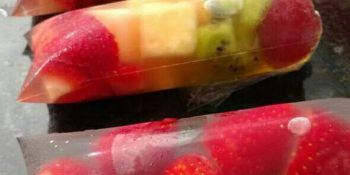 Picolé de frutas com água de coco