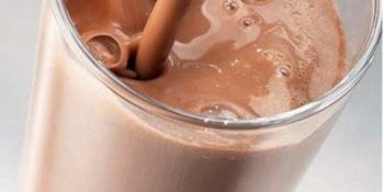 Batida de chocolate cremosa