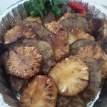 Bisteca suína com abacaxi