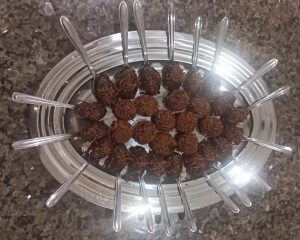 Brigadeiro de colher com granulado