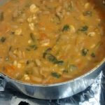 Caldo de feijão branco com camarão tudo gostoso