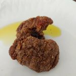 Fígado de galinha empanado