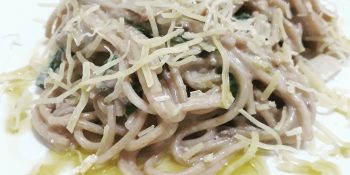 Macarrão com requeijão